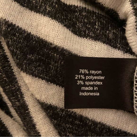 Lane Bryant Plus Size 18/20 Black and White Striped Cowl Neck Sweater - Picture 5 of 5